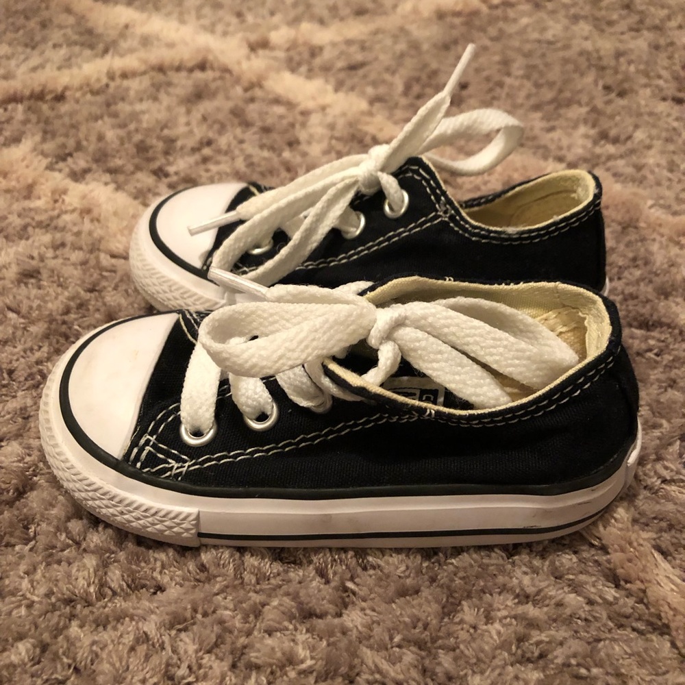 ❌SOLD❌Converse boys baby/toddler shoes, black